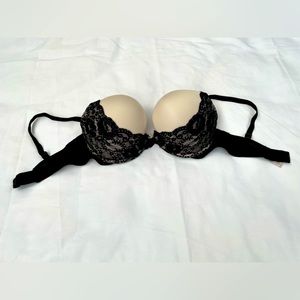 Victoria’s Secret Women’s 36D Dream Angels Plunge Push Up Bra White/Black Lace